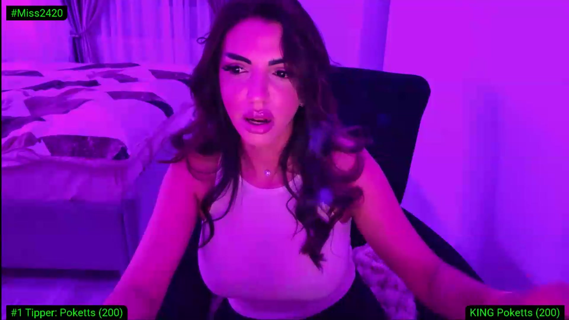 Gallery image thumbnail from Diamondblack5's myfreecams stream on, 07/31/2026, 02:44 image 6 of 20