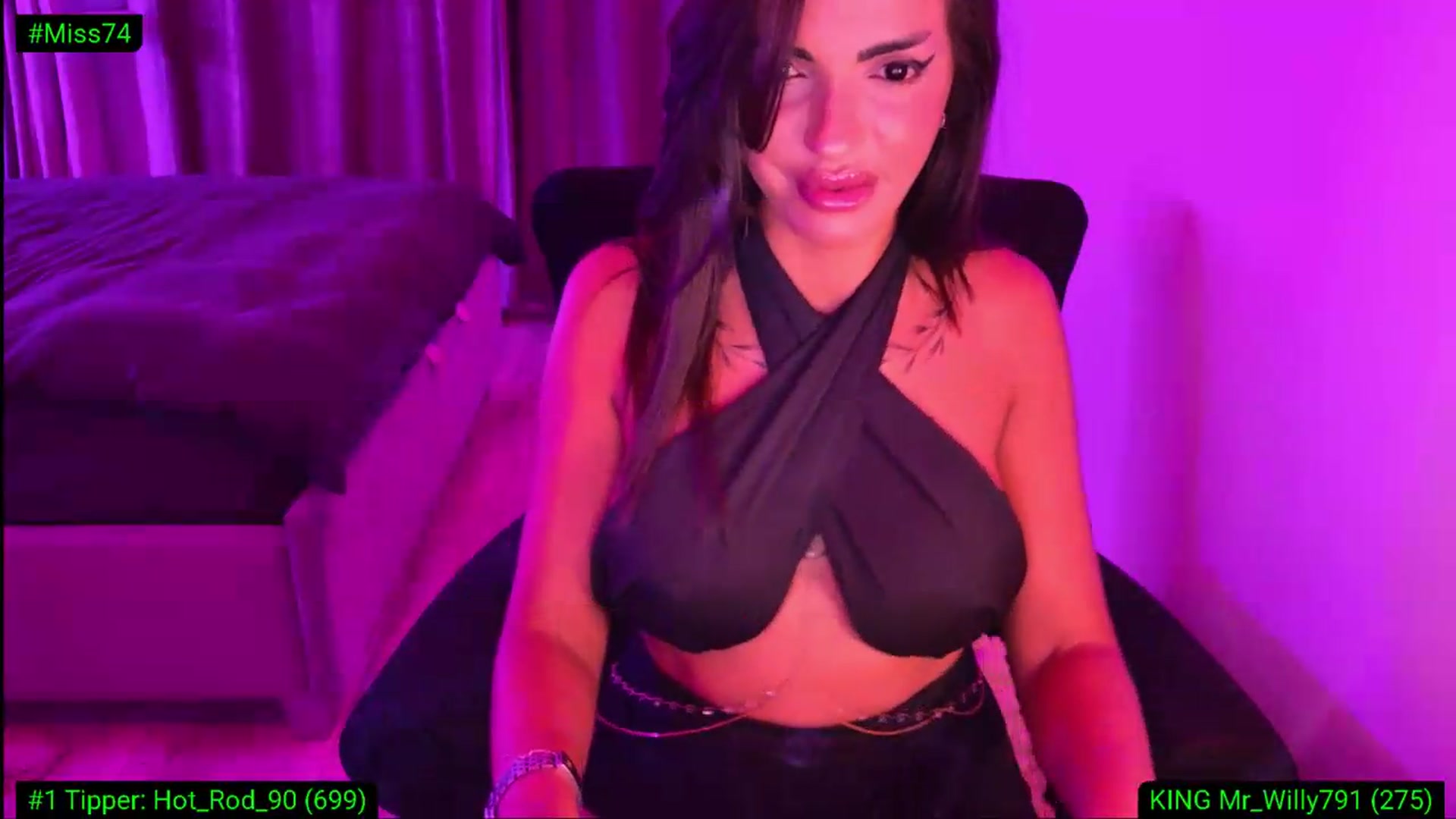 Gallery image thumbnail from Diamondblack5's myfreecams stream on, 09/02/2026, 03:33 image 5 of 20