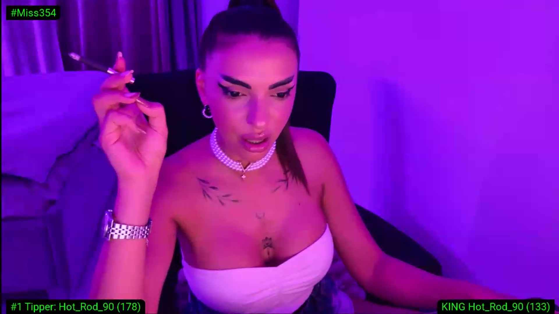 Gallery image thumbnail from Diamondblack5's myfreecams stream on, 09/13/2026, 01:35 image 16 of 20