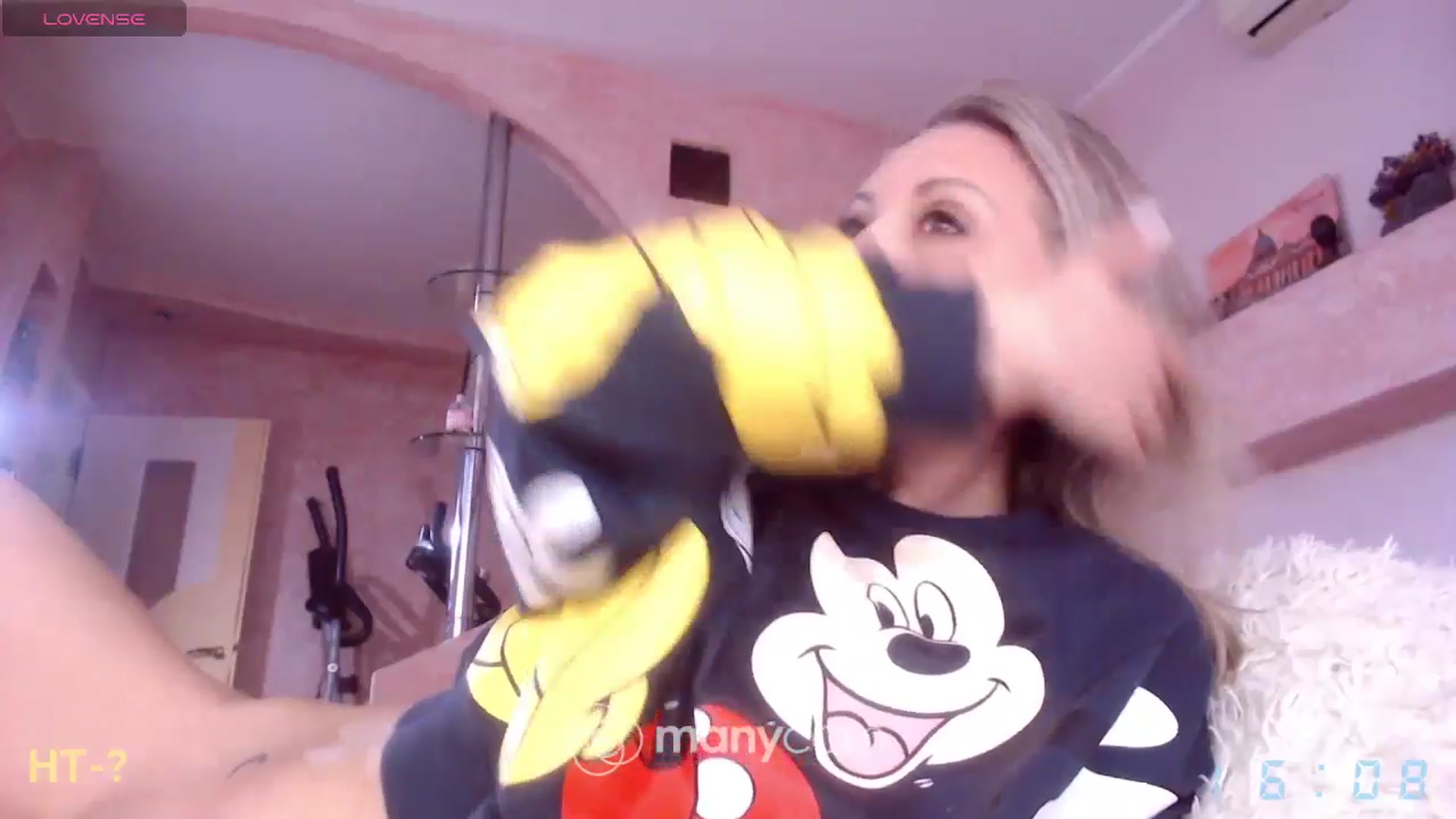 Gallery image thumbnail from Diamoon's myfreecams stream on, 03/23/2025, 14:26 image 12 of 20