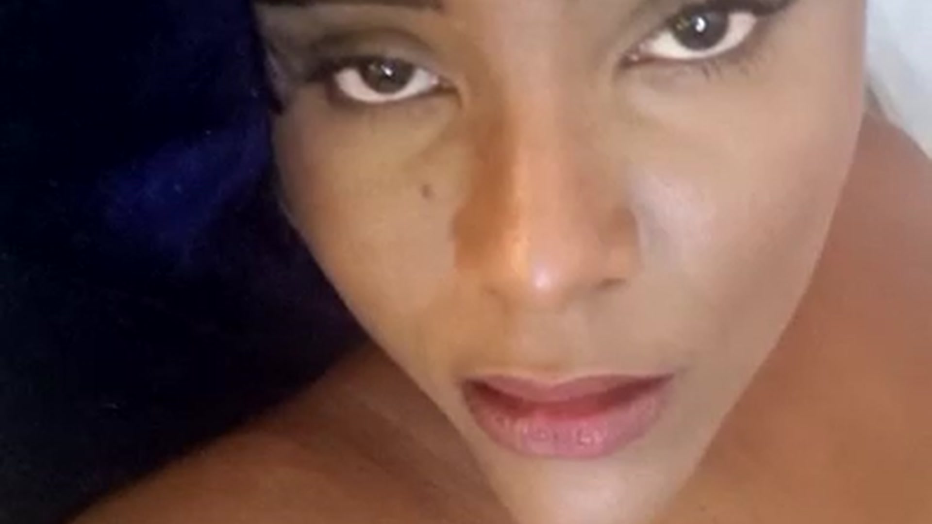 Gallery image thumbnail from DianaBrownn's myfreecams stream on, 11/23/2022, 07:32 image 17 of 20