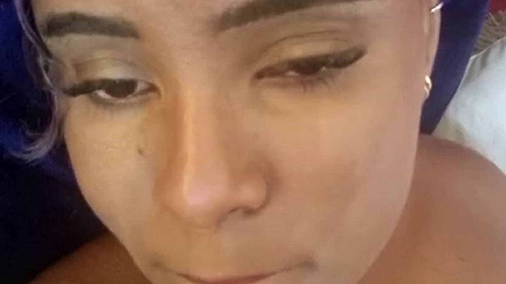 Gallery image thumbnail from DianaBrownn's myfreecams stream on, 11/23/2022, 07:32 image 16 of 20