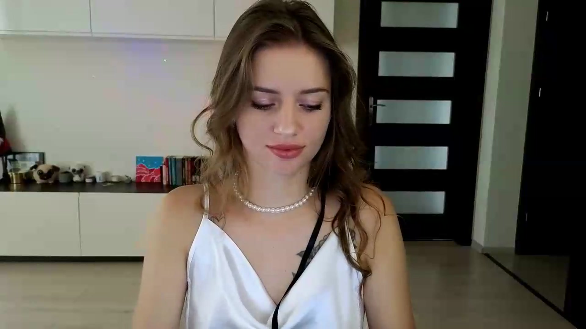 Gallery image thumbnail from DianaMonroe's myfreecams stream on, 08/25/2026, 10:05 image 3 of 20