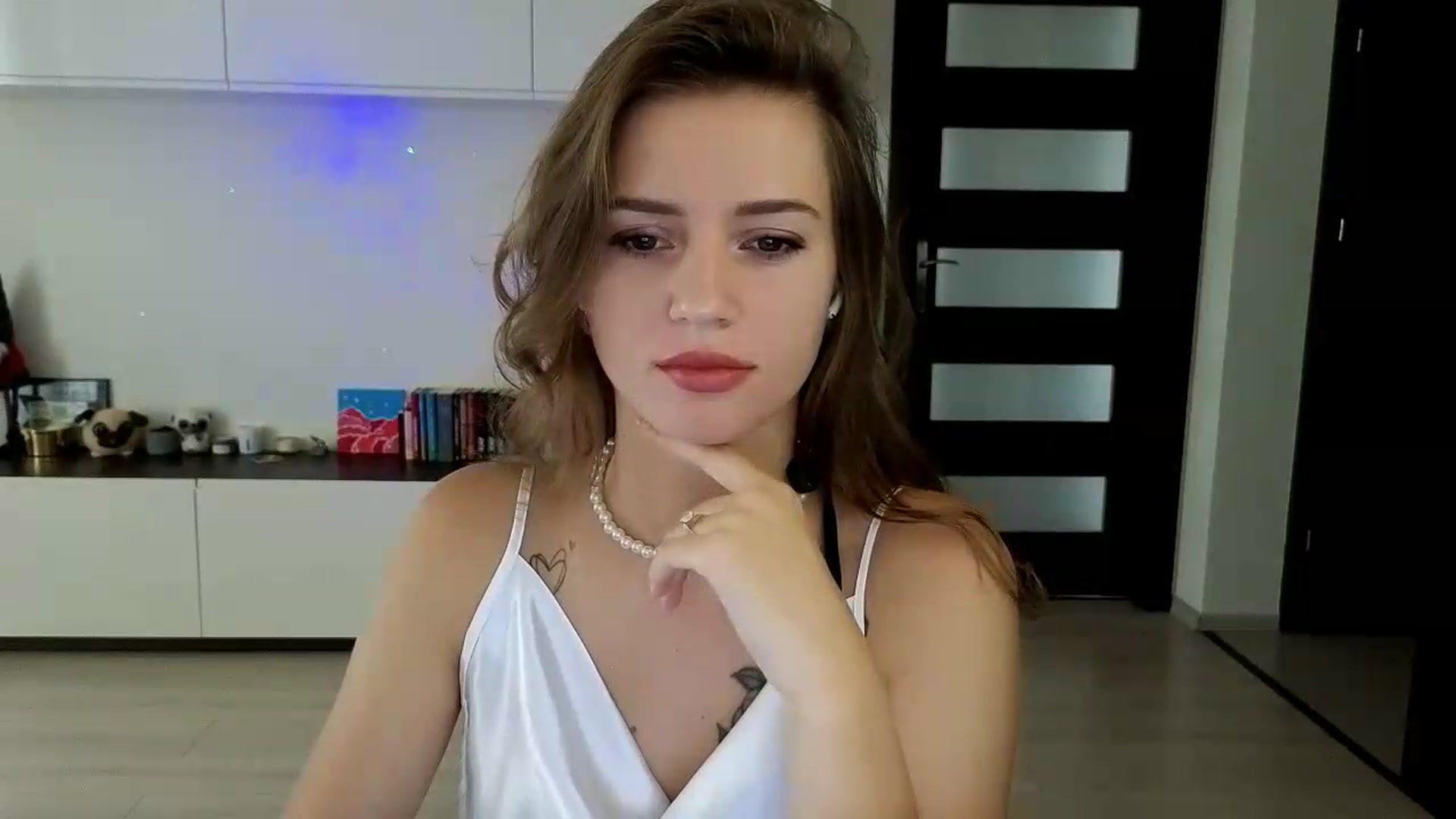 Gallery image thumbnail from DianaMonroe's myfreecams stream on, 08/25/2026, 10:05 image 4 of 20