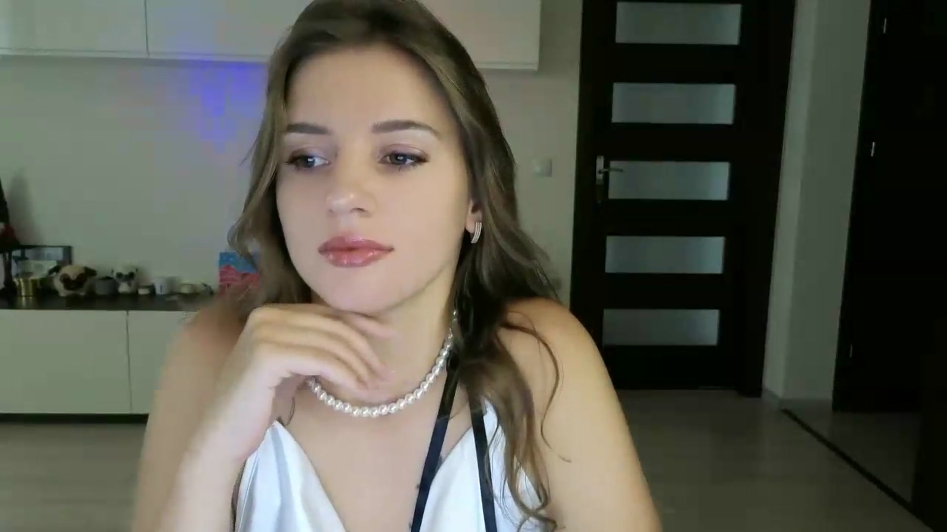 Gallery image thumbnail from DianaMonroe's myfreecams stream on, 08/25/2026, 11:01 image 17 of 20