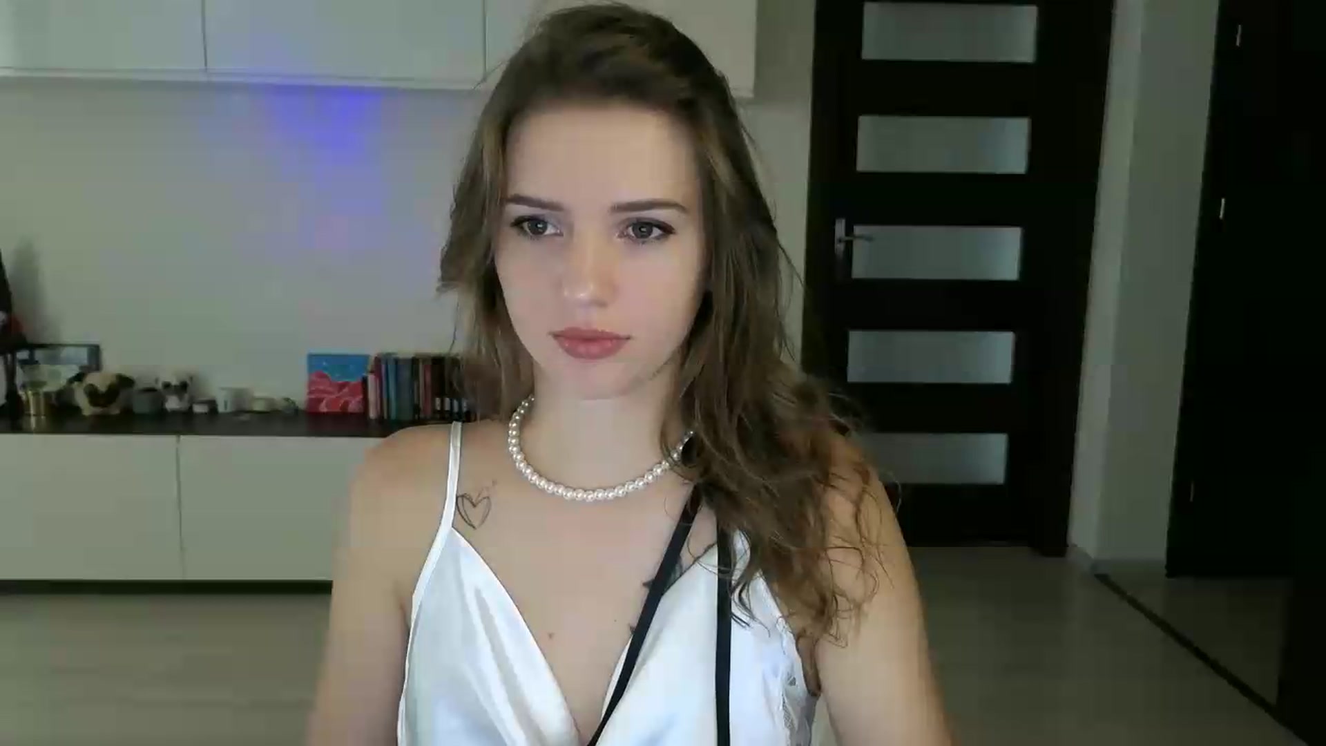 Gallery image thumbnail from DianaMonroe's myfreecams stream on, 08/25/2026, 11:01 image 7 of 20