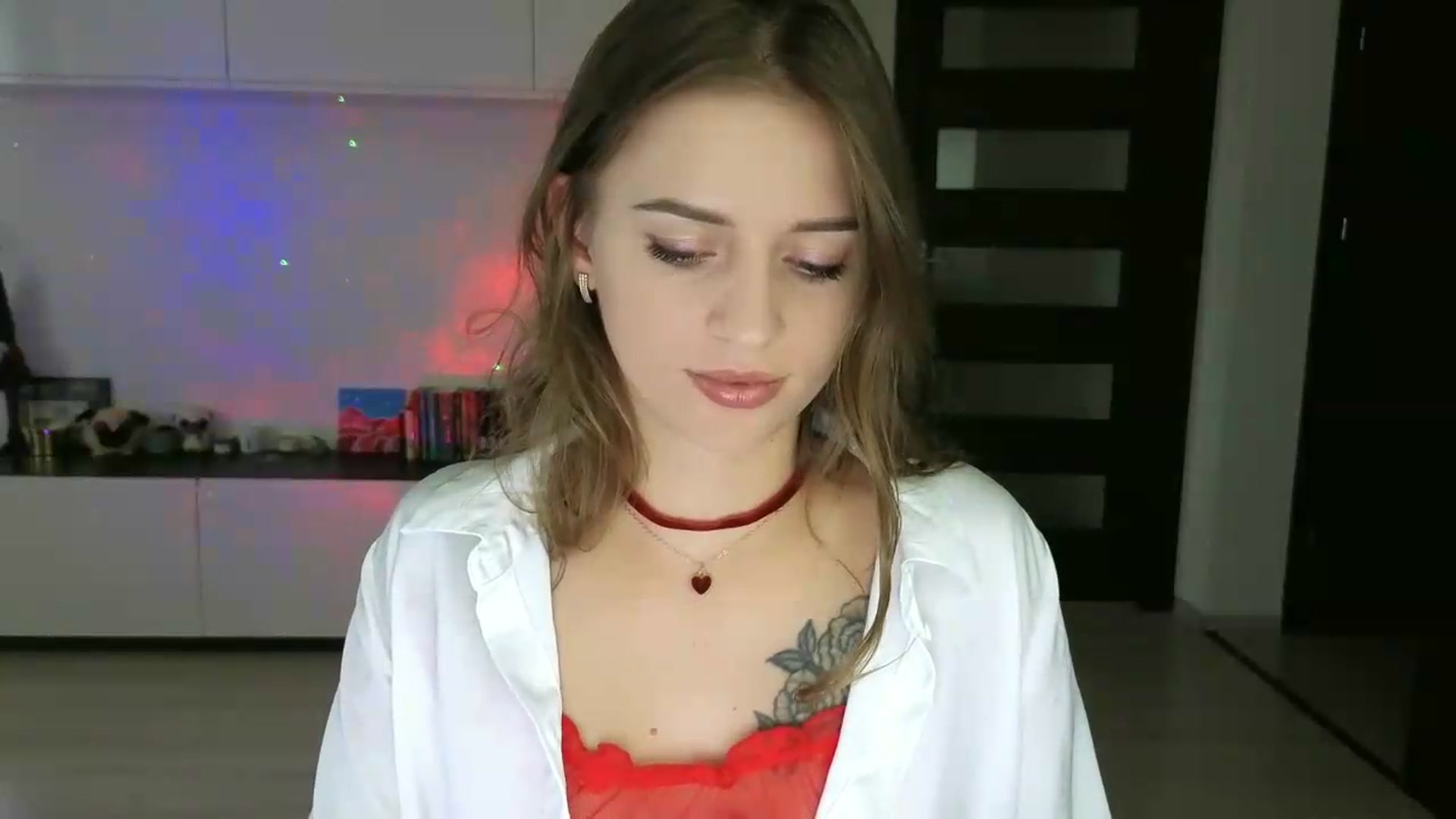 Gallery image thumbnail from DianaMonroe's myfreecams stream on, 08/25/2026, 16:15 image 14 of 20