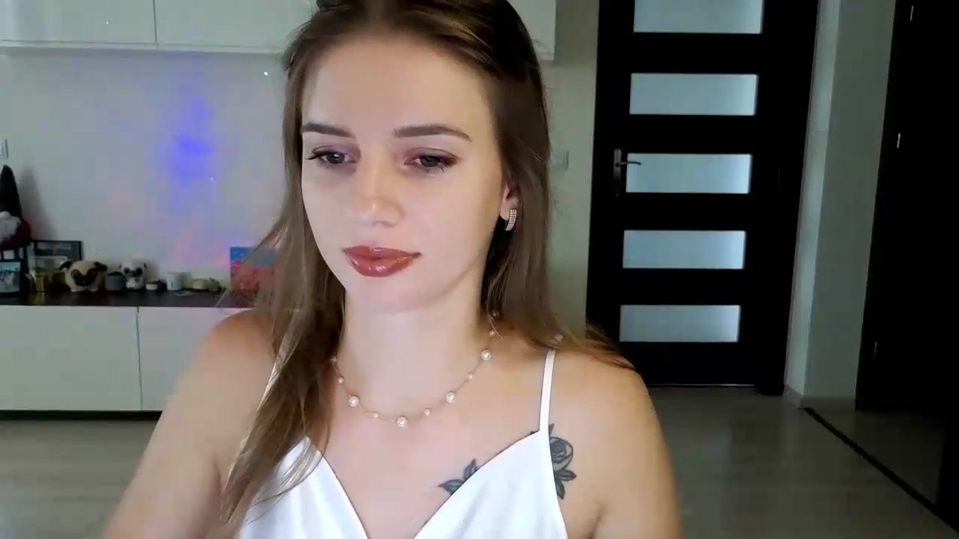 Gallery image thumbnail from DianaMonroe's myfreecams stream on, 08/26/2026, 17:59 image 2 of 20