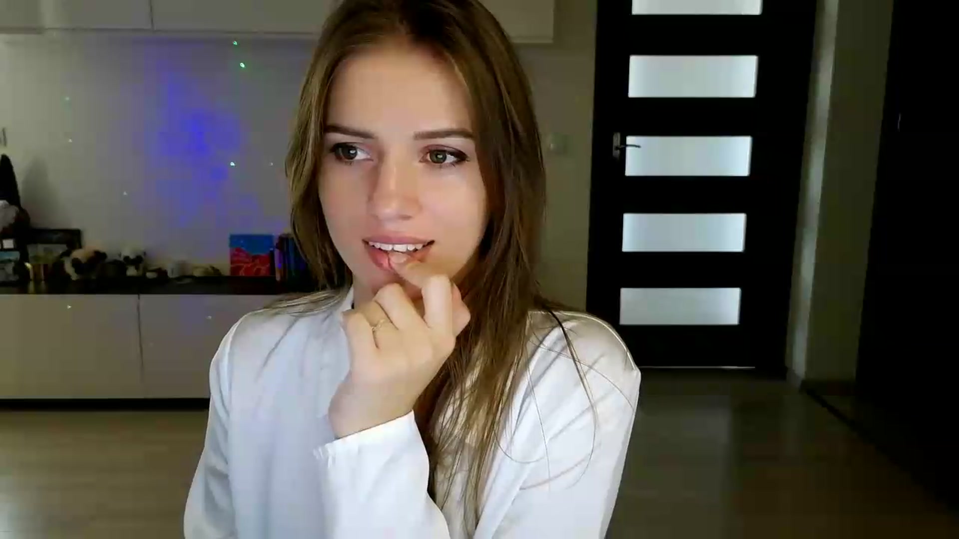 Gallery image thumbnail from DianaMonroe's myfreecams stream on, 08/28/2026, 12:09 image 19 of 20