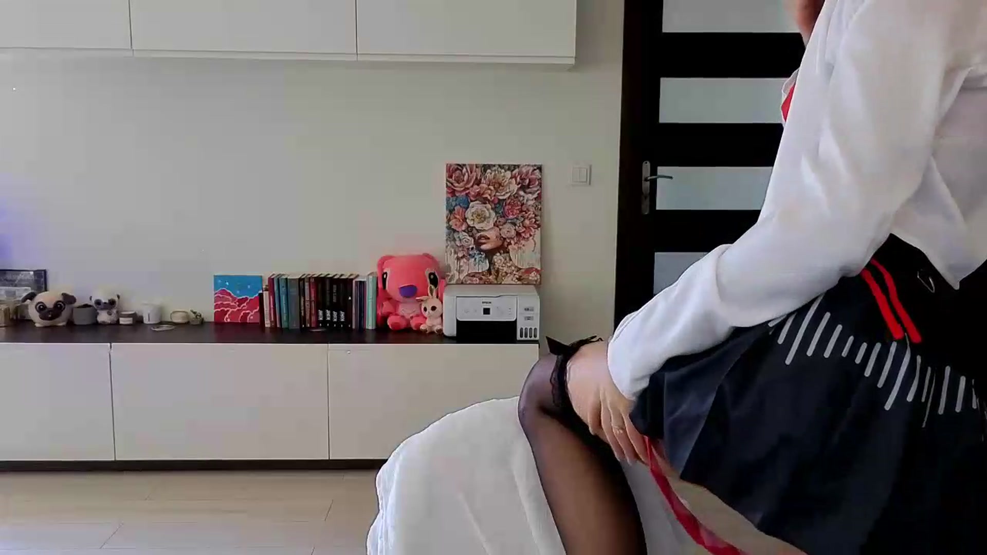 Gallery image thumbnail from DianaMonroe's myfreecams stream on, 08/30/2026, 10:32 image 7 of 20