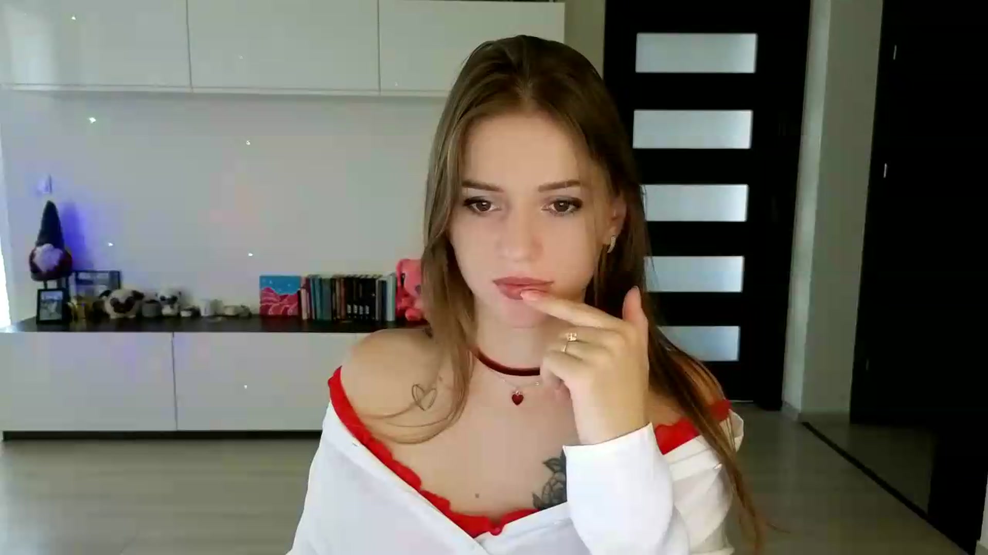 Gallery image thumbnail from DianaMonroe's myfreecams stream on, 08/30/2026, 11:45 image 10 of 20