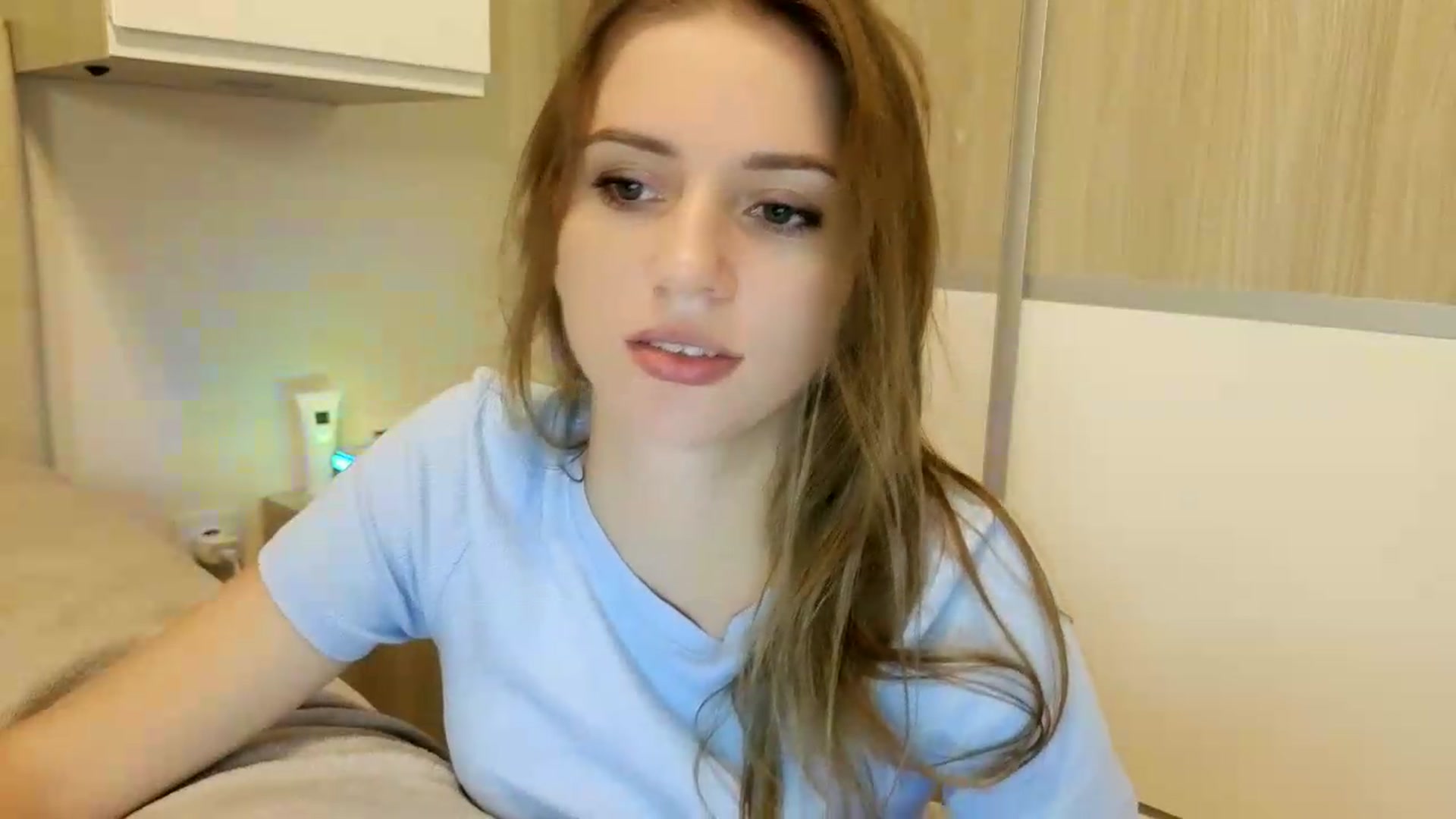 Gallery image thumbnail from DianaMonroe's myfreecams stream on, 08/30/2026, 19:27 image 12 of 20