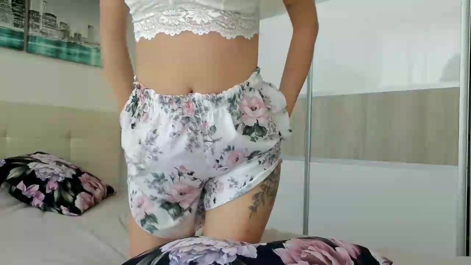 Gallery image thumbnail from DianaMonroe's myfreecams stream on, 09/01/2026, 09:01 image 4 of 20