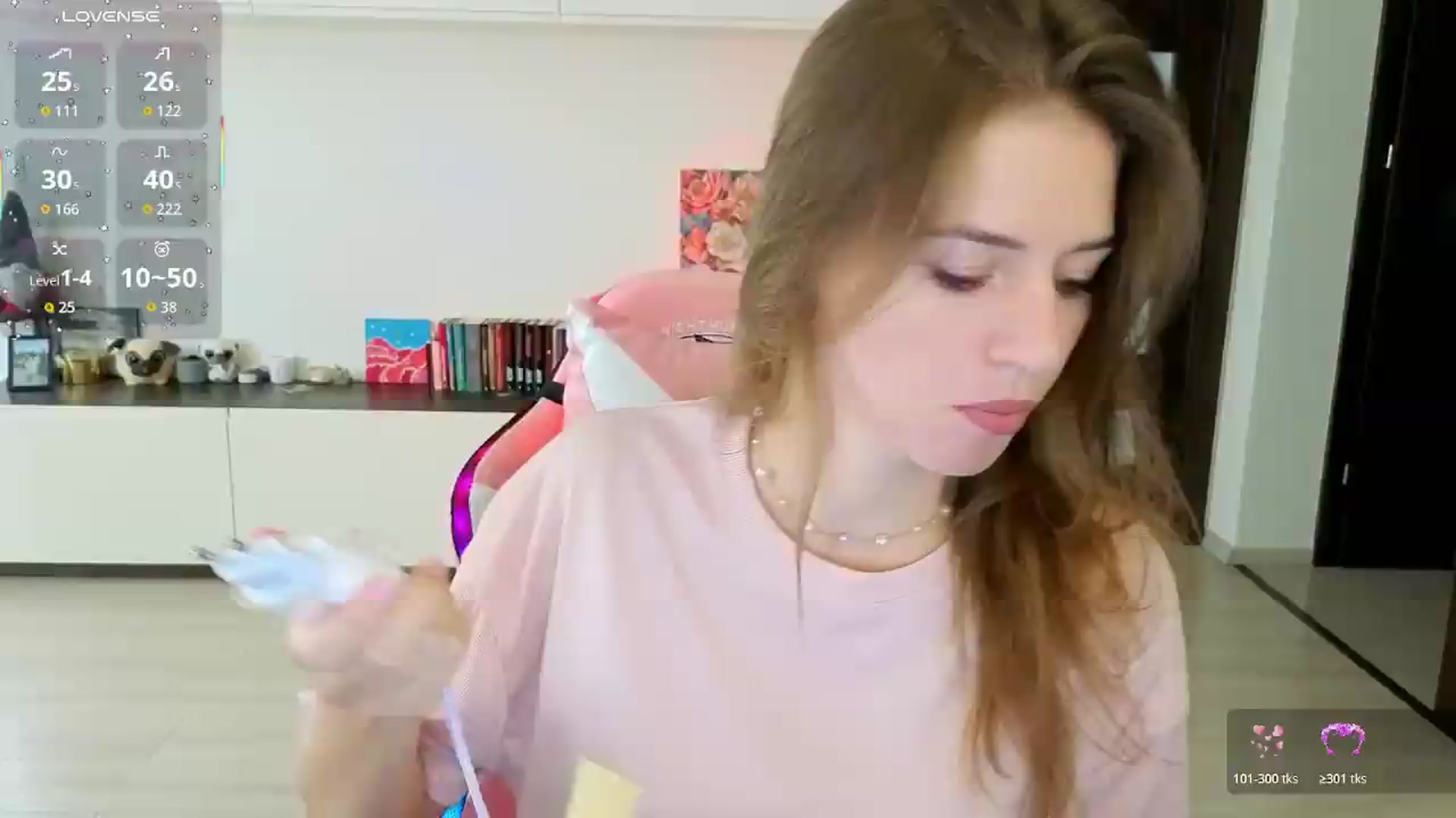 Gallery image thumbnail from DianaMonroe's myfreecams stream on, 09/05/2026, 08:38 image 13 of 20