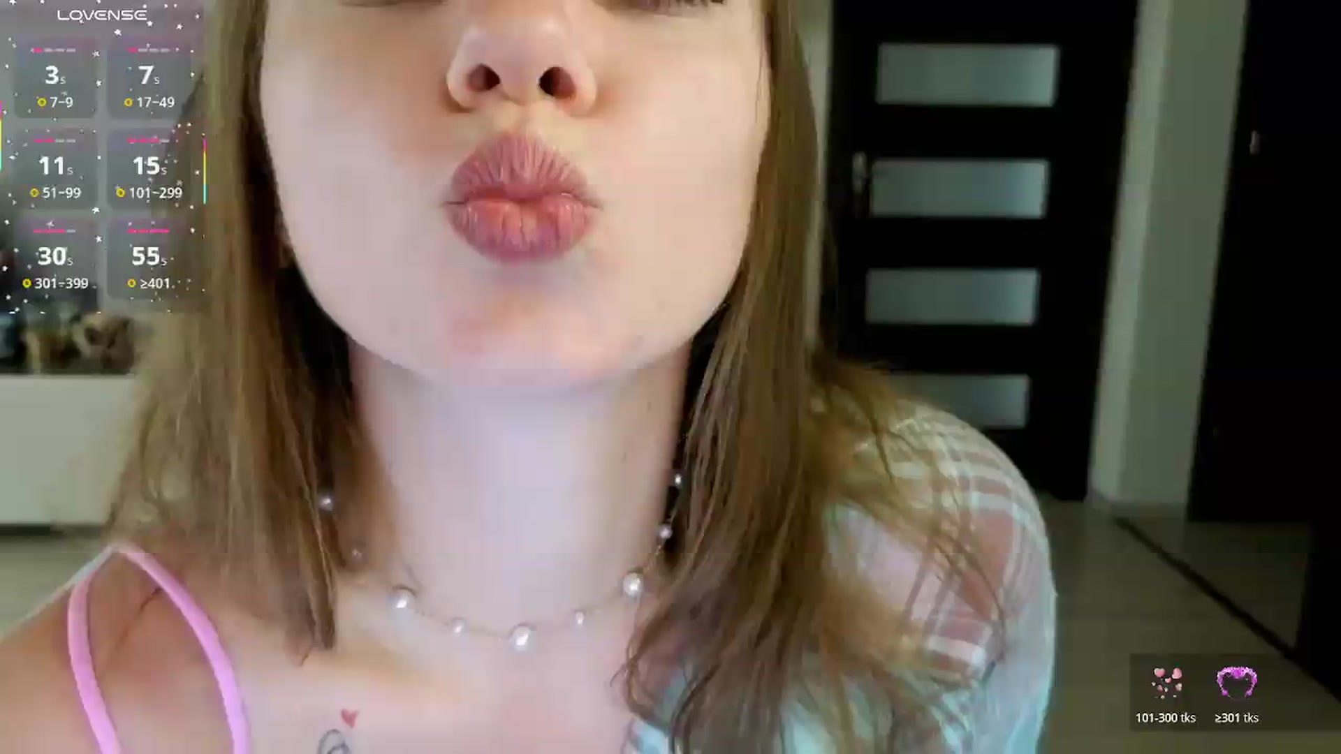 Gallery image thumbnail from DianaMonroe's myfreecams stream on, 09/07/2026, 16:10 image 5 of 20