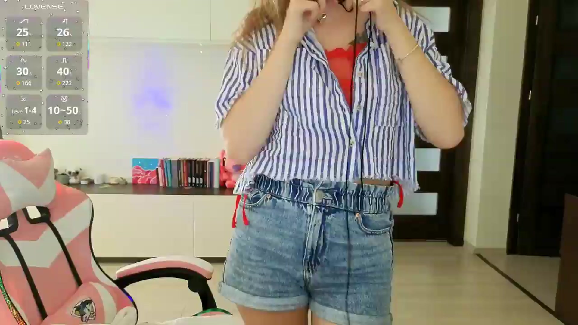 Gallery image thumbnail from DianaMonroe's myfreecams stream on, 09/08/2026, 09:34 image 6 of 20
