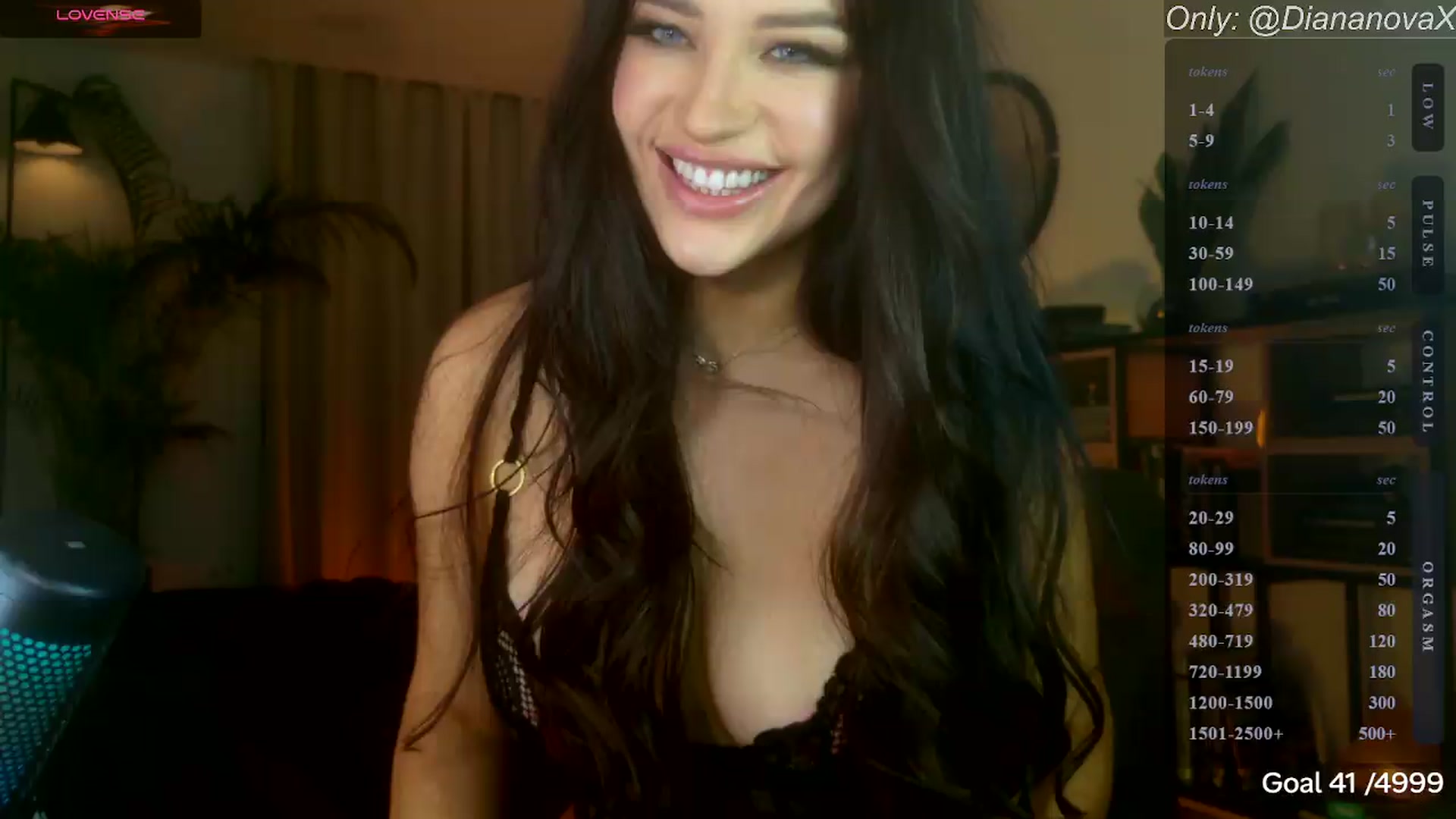 Gallery image thumbnail from DianaNovaX's myfreecams stream on, 08/05/2026, 08:12 image 9 of 20
