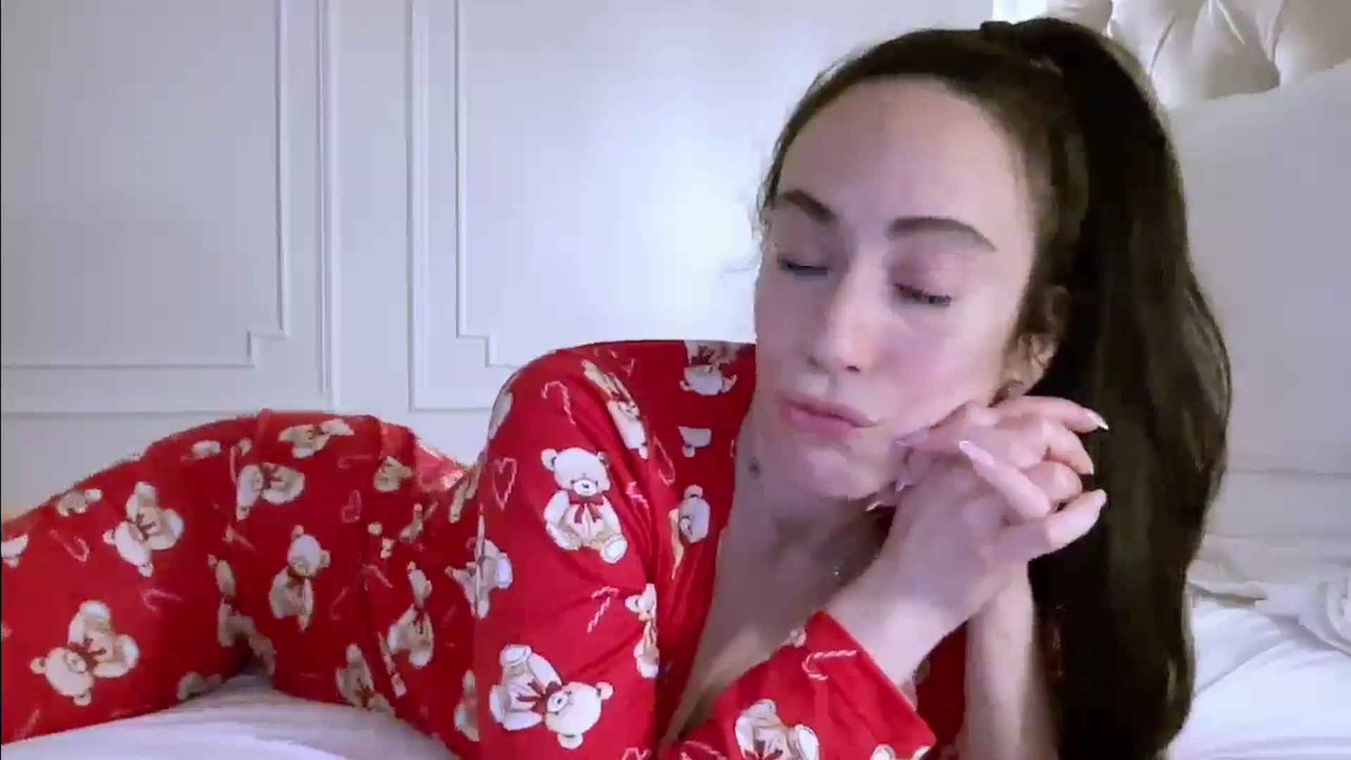 Gallery image thumbnail from DianaPeacheS's myfreecams stream on, 02/02/2026, 07:50 image 17 of 20
