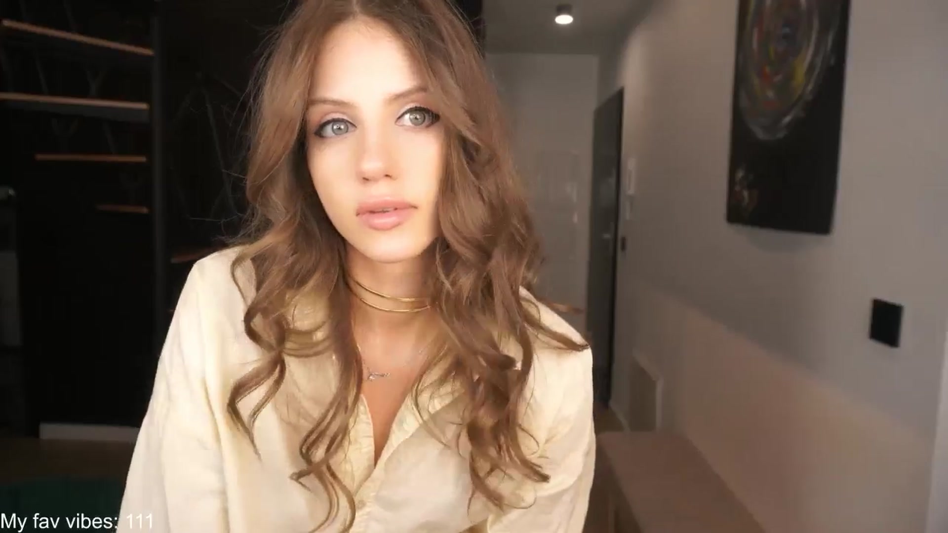 Gallery image thumbnail from DianaStar's myfreecams stream on, 04/18/2026, 22:33 image 2 of 20