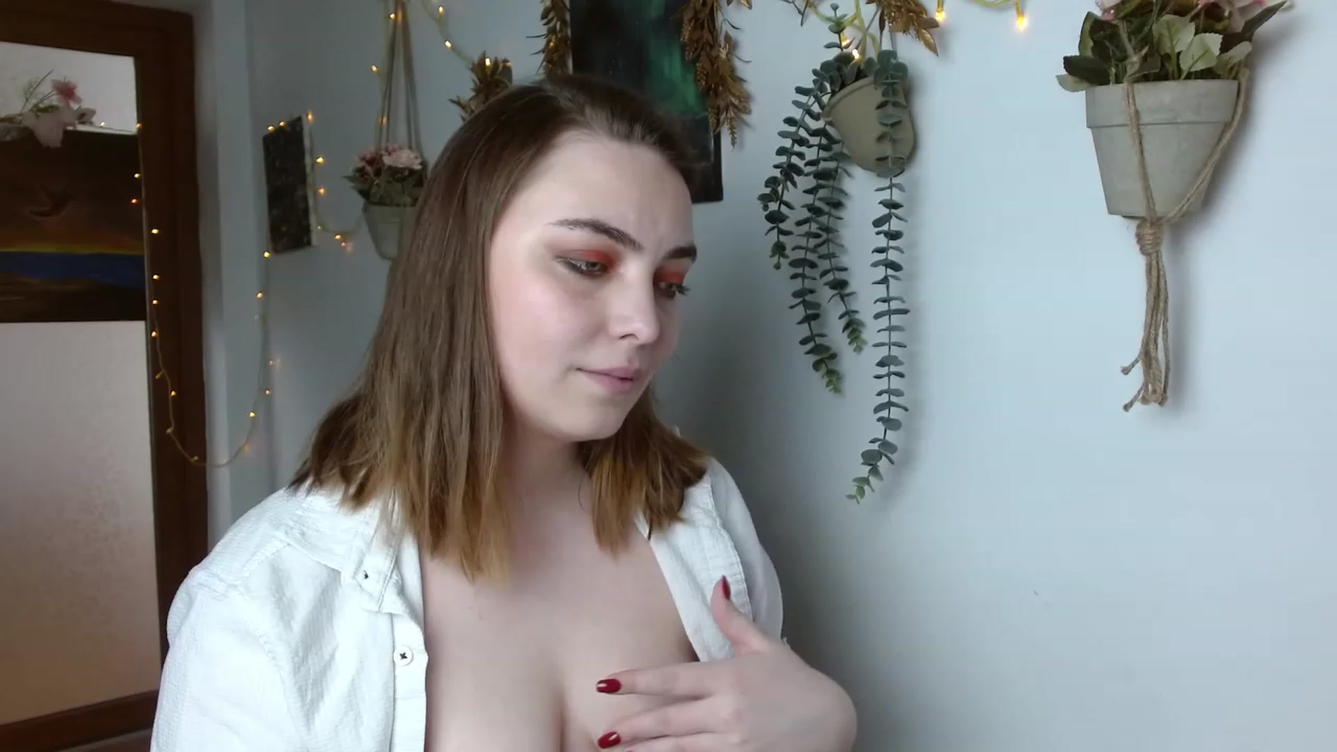 Gallery image thumbnail from DianaWonder_'s myfreecams stream on, 03/27/2023, 16:03 image 8 of 20