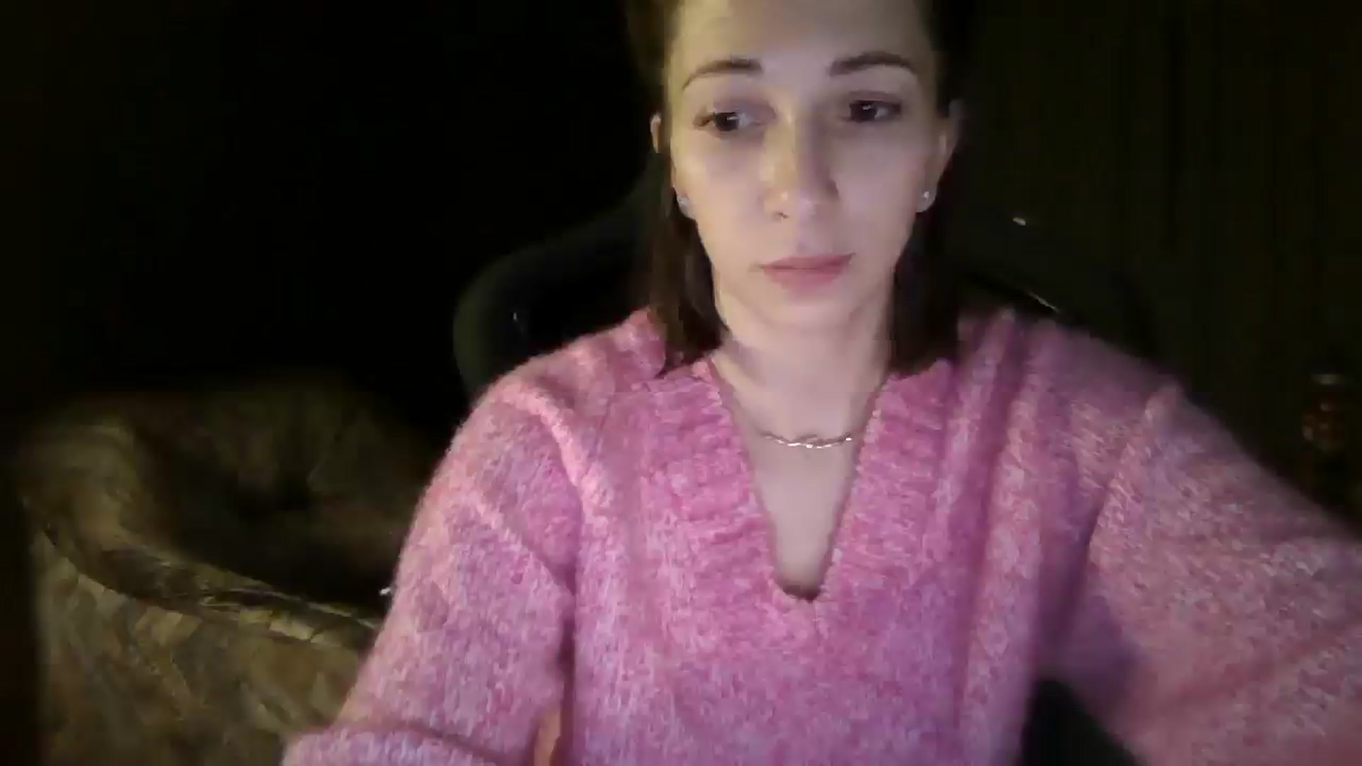 Gallery image thumbnail from Diana_Bloo's myfreecams stream on, 11/14/2025, 24:50 image 11 of 20
