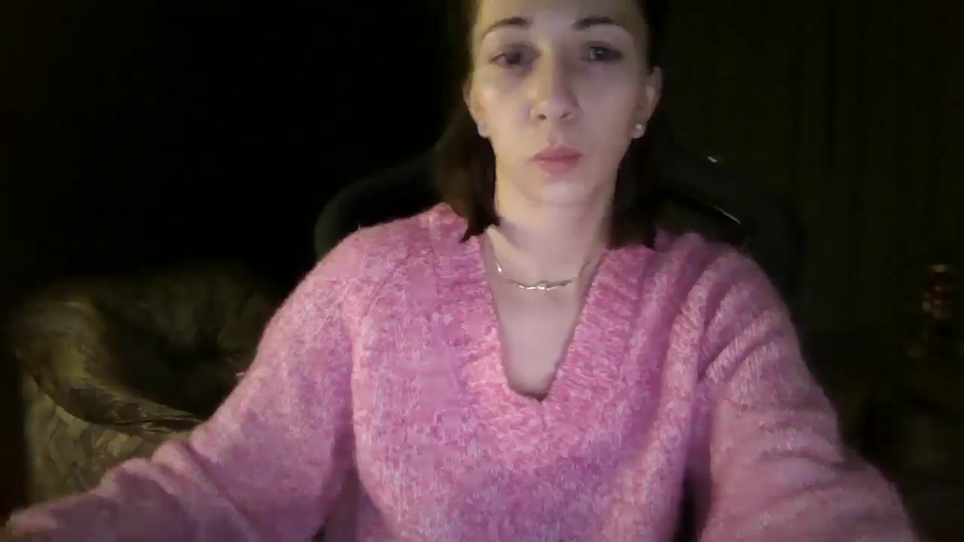 Gallery image thumbnail from Diana_Bloo's myfreecams stream on, 11/14/2025, 24:50 image 13 of 20