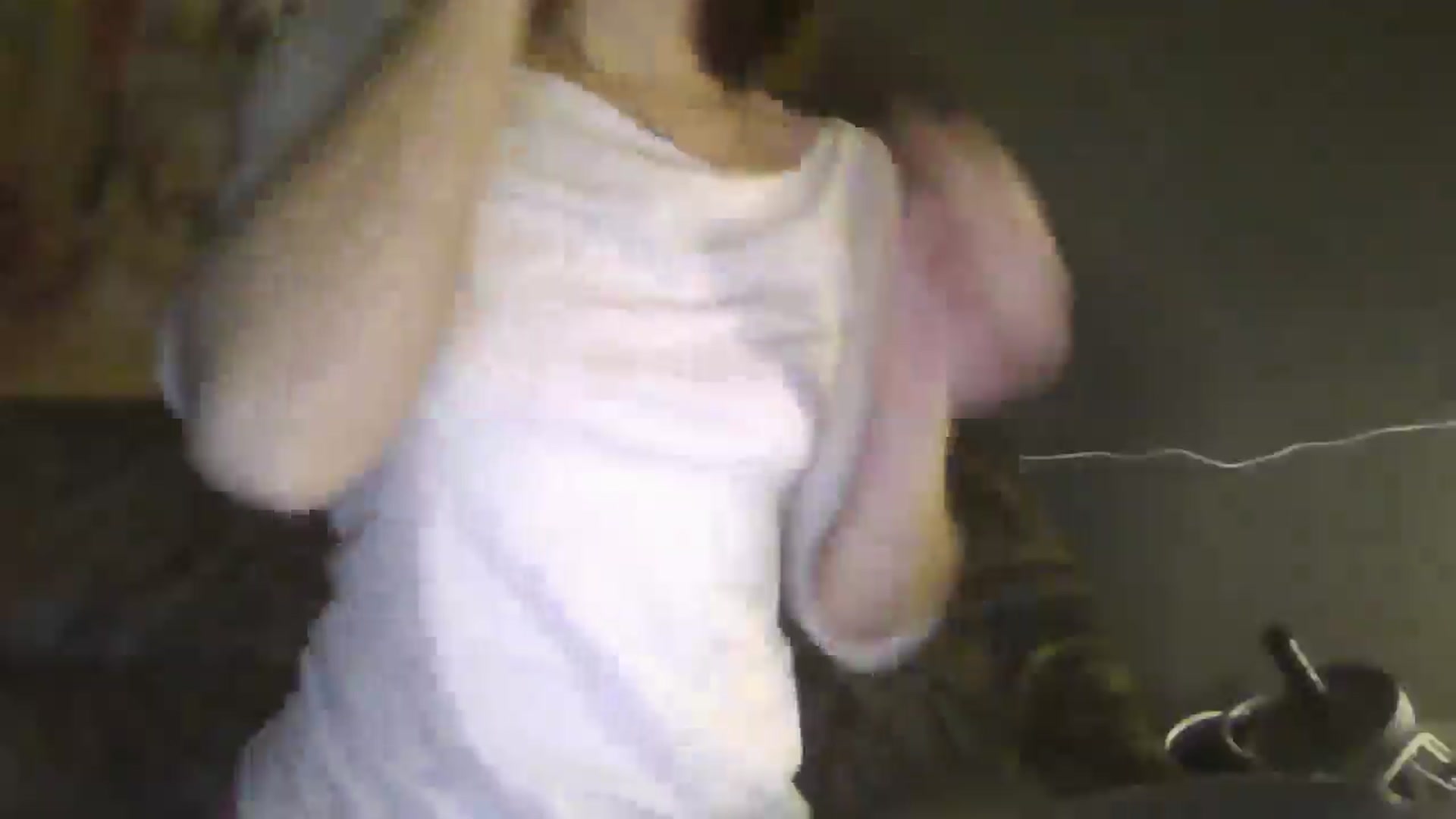 Gallery image thumbnail from Diana_Bloo's myfreecams stream on, 11/17/2025, 24:00 image 16 of 20