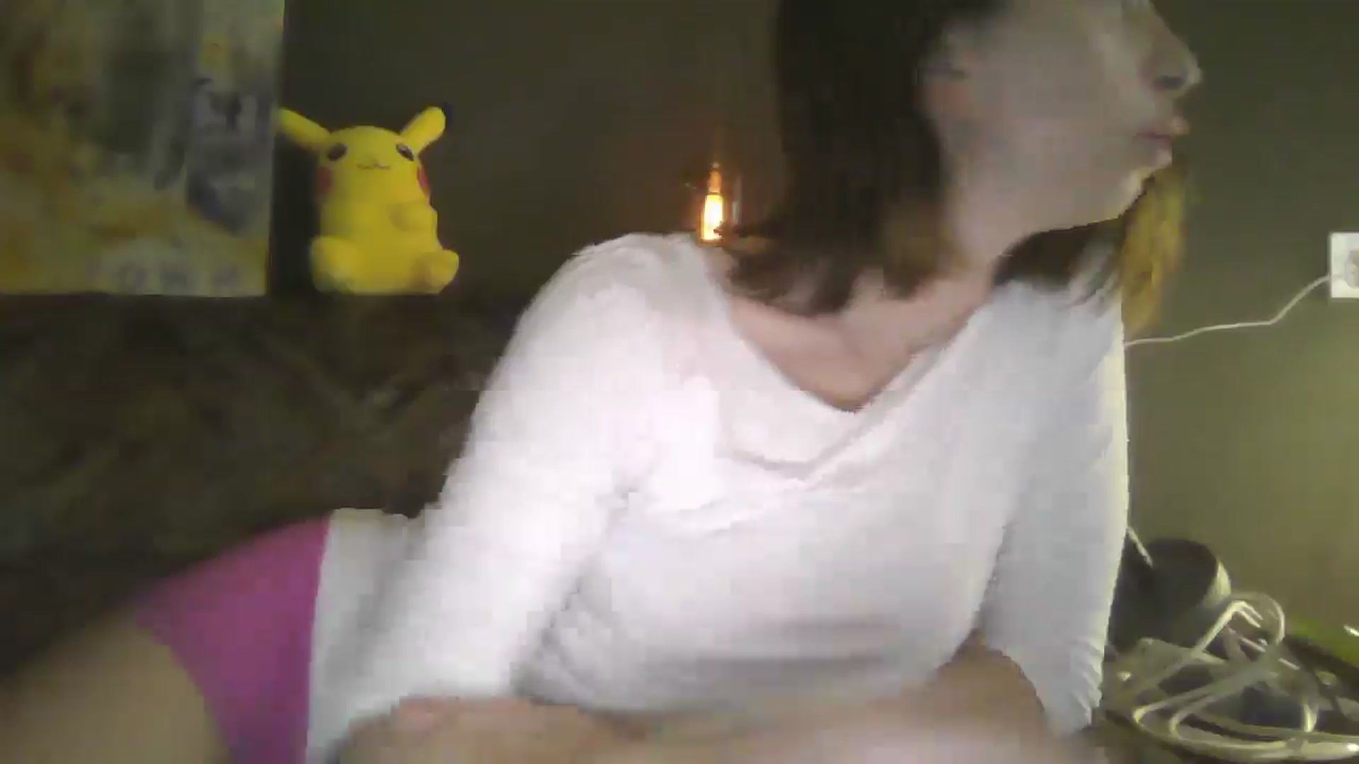 Gallery image thumbnail from Diana_Bloo's myfreecams stream on, 11/17/2025, 24:00 image 13 of 20