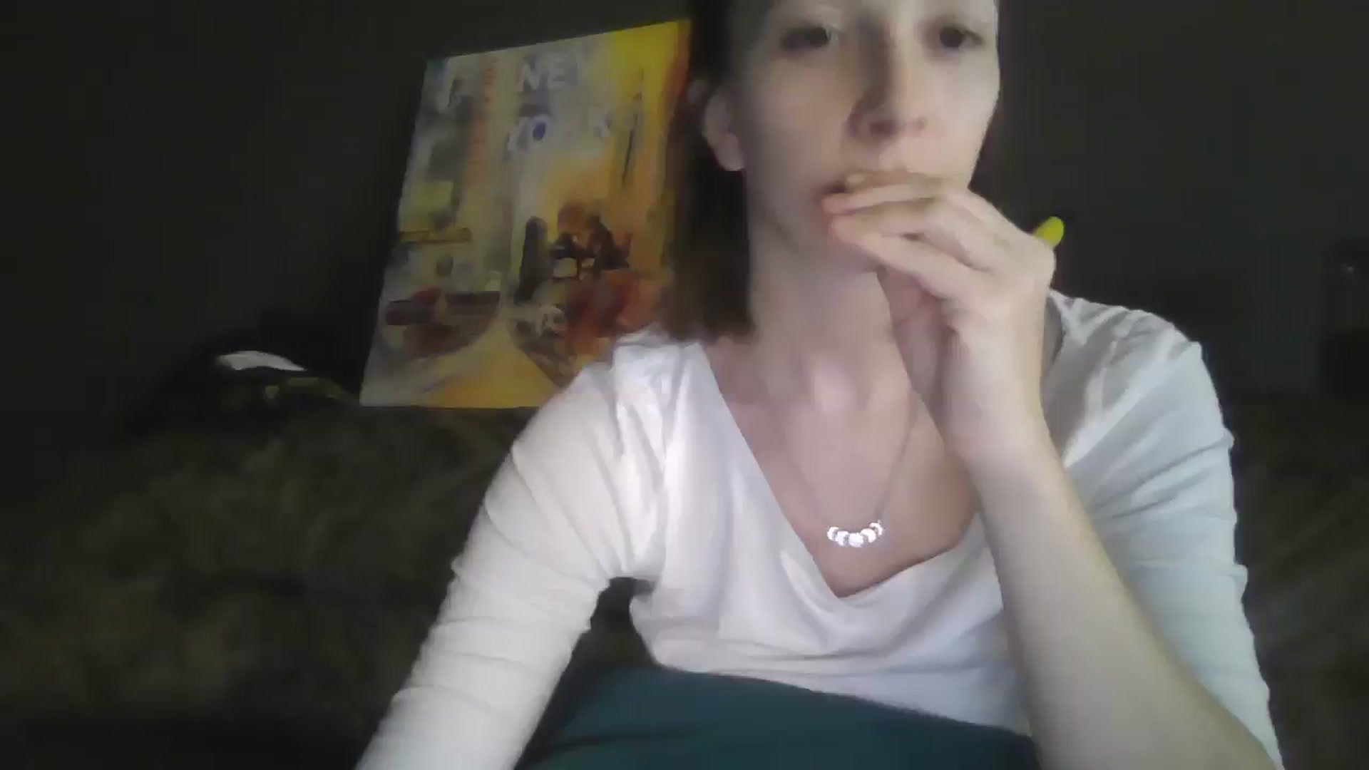 Gallery image thumbnail from Diana_Bloo's myfreecams stream on, 11/17/2025, 01:43 image 16 of 20