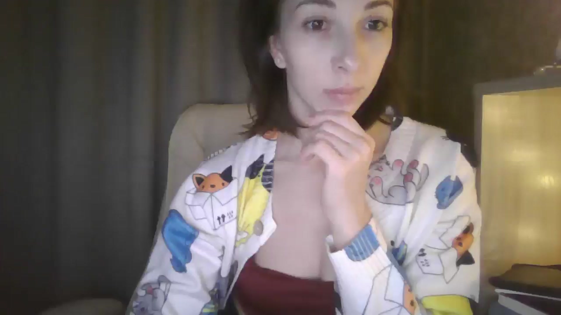 Gallery image thumbnail from Diana_Bloo's myfreecams stream on, 11/18/2025, 21:31 image 5 of 20