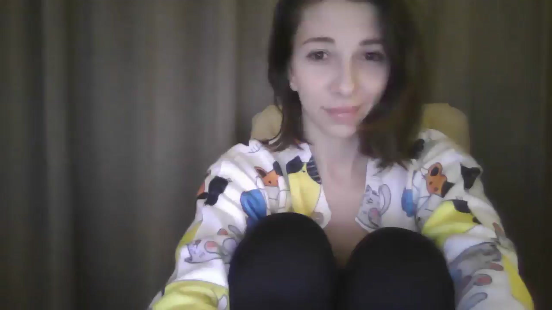 Gallery image thumbnail from Diana_Bloo's myfreecams stream on, 11/18/2025, 23:31 image 12 of 20
