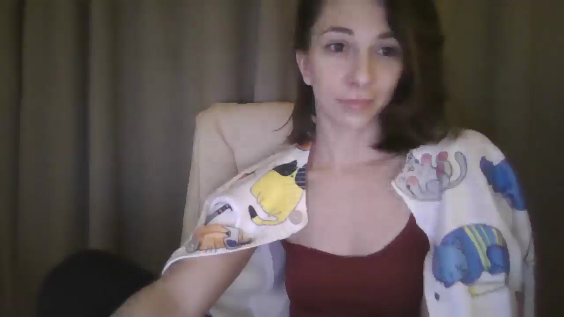 Gallery image thumbnail from Diana_Bloo's myfreecams stream on, 11/18/2025, 23:31 image 4 of 20