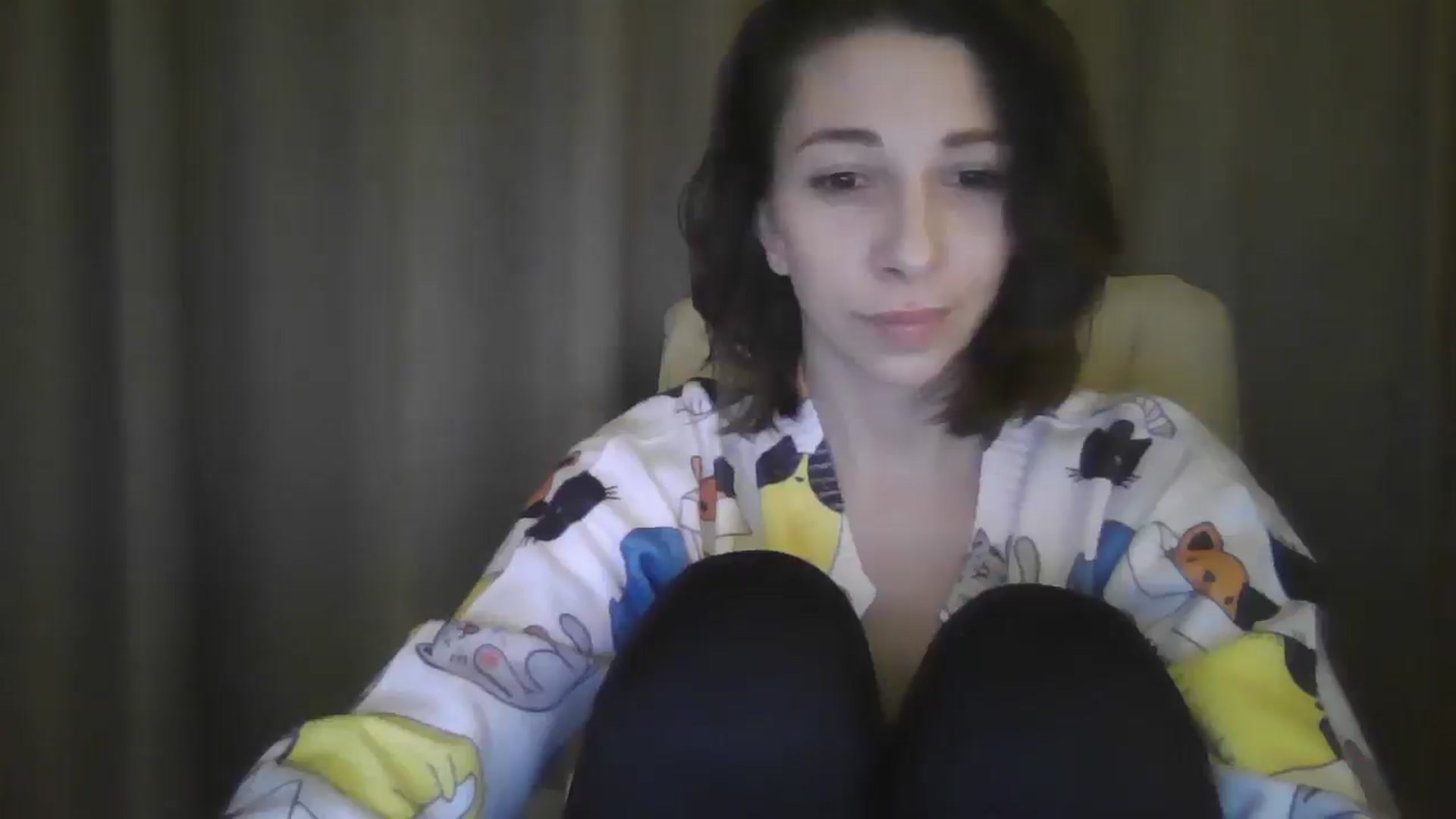 Gallery image thumbnail from Diana_Bloo's myfreecams stream on, 11/18/2025, 23:31 image 14 of 20