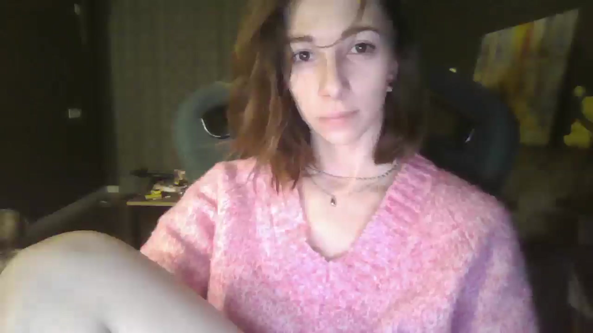 Gallery image thumbnail from Diana_Bloo's myfreecams stream on, 11/26/2025, 01:00 image 7 of 20