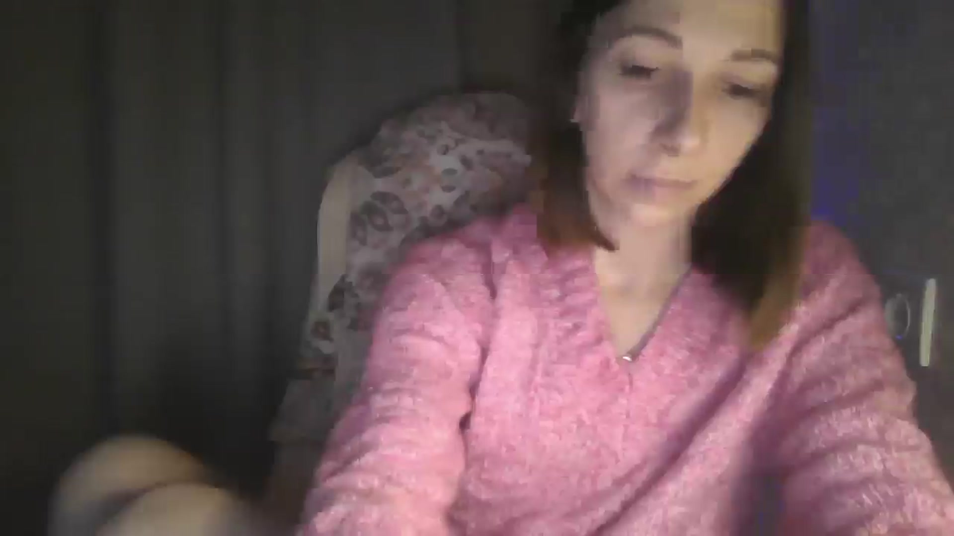 Gallery image thumbnail from Diana_Bloo's myfreecams stream on, 11/27/2025, 19:10 image 16 of 20