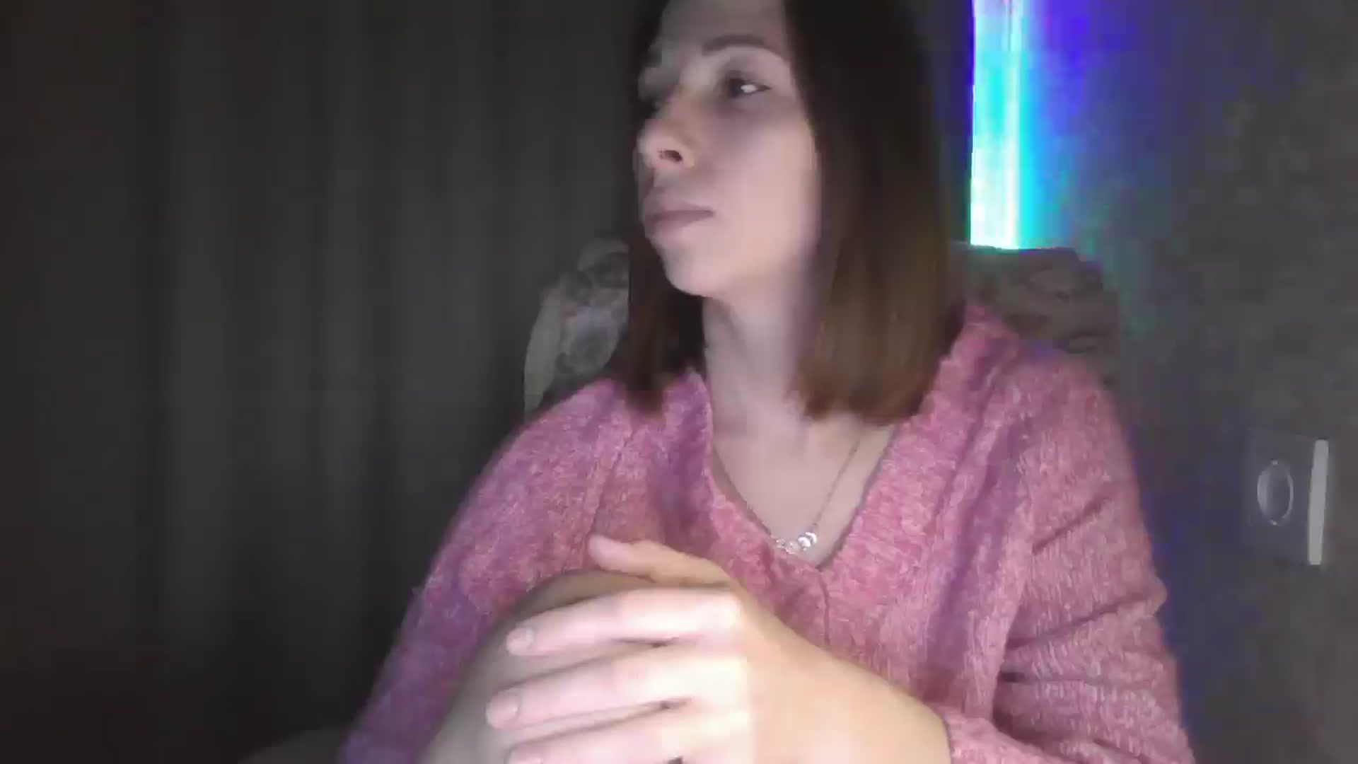 Gallery image thumbnail from Diana_Bloo's myfreecams stream on, 11/27/2025, 19:10 image 9 of 20