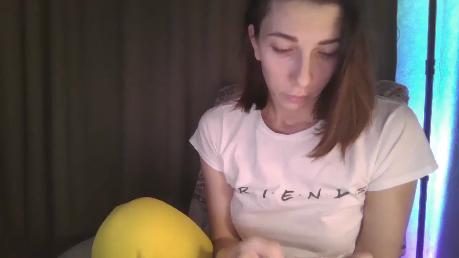 Gallery image thumbnail from Diana_Bloo's myfreecams stream on, 12/03/2025, 14:55 image 12 of 20