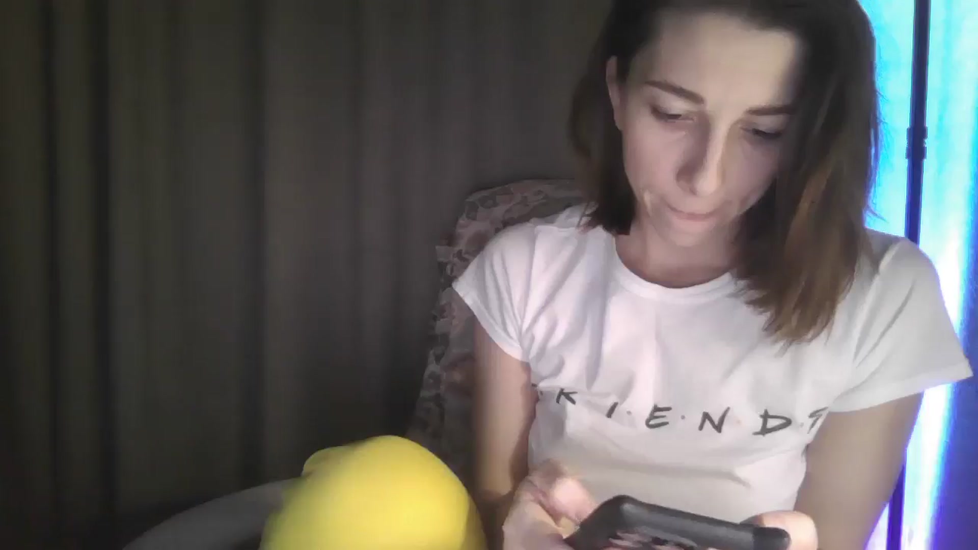 Gallery image thumbnail from Diana_Bloo's myfreecams stream on, 12/03/2025, 14:55 image 13 of 20