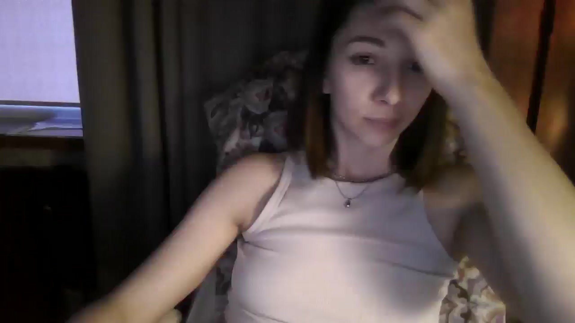 Gallery image thumbnail from Diana_Bloo's myfreecams stream on, 12/07/2025, 12:13 image 10 of 20