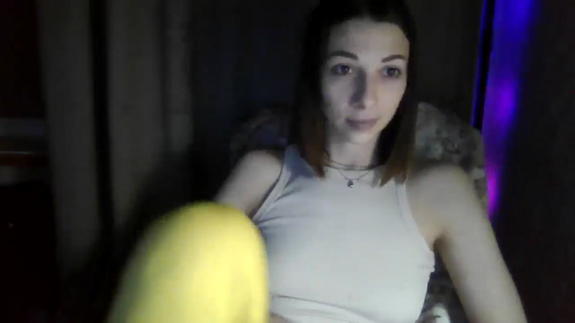 Gallery image thumbnail from Diana_Bloo's myfreecams stream on, 12/07/2025, 15:15 image 7 of 20