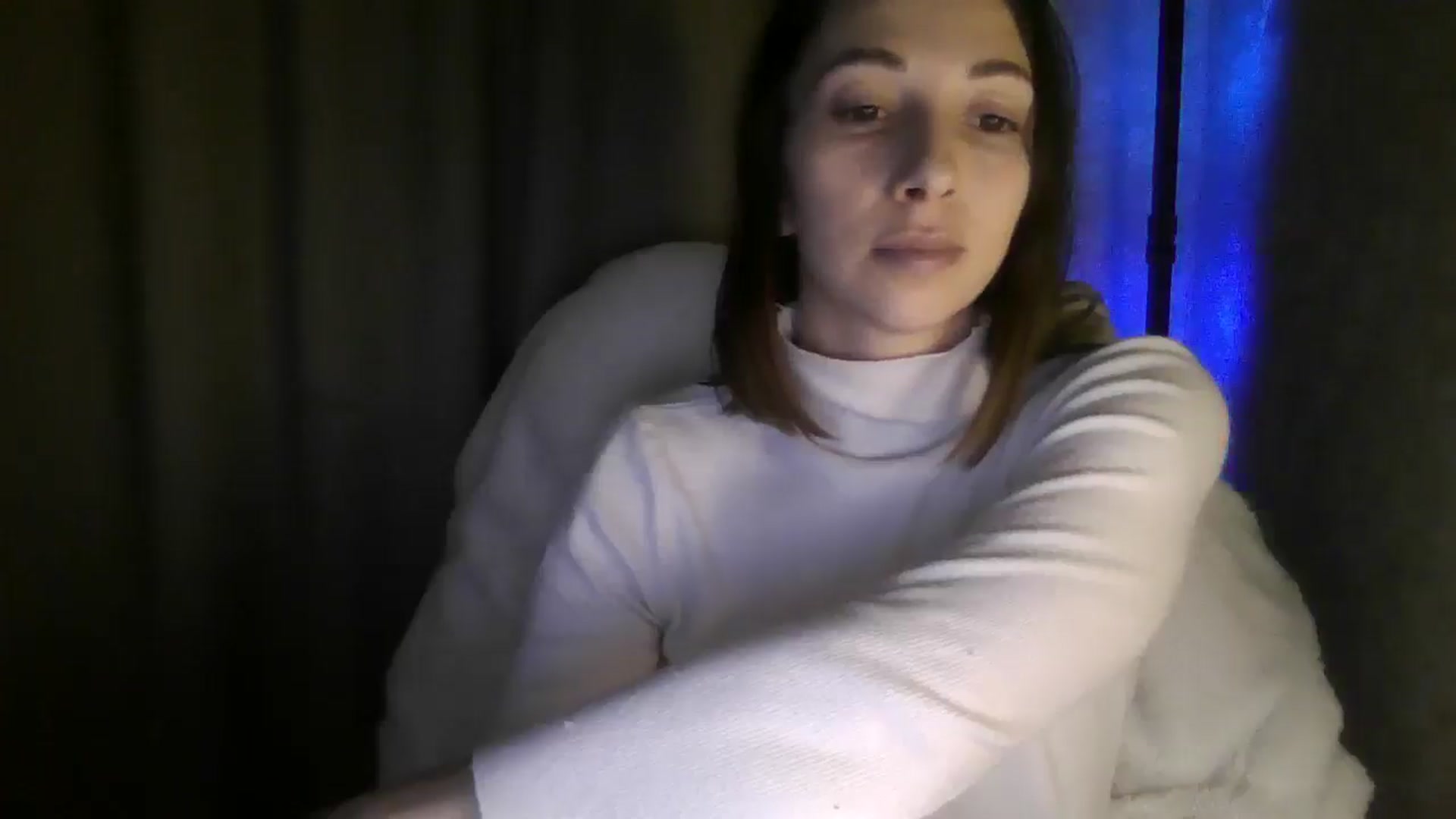 Gallery image thumbnail from Diana_Bloo's myfreecams stream on, 12/09/2025, 14:03 image 17 of 20