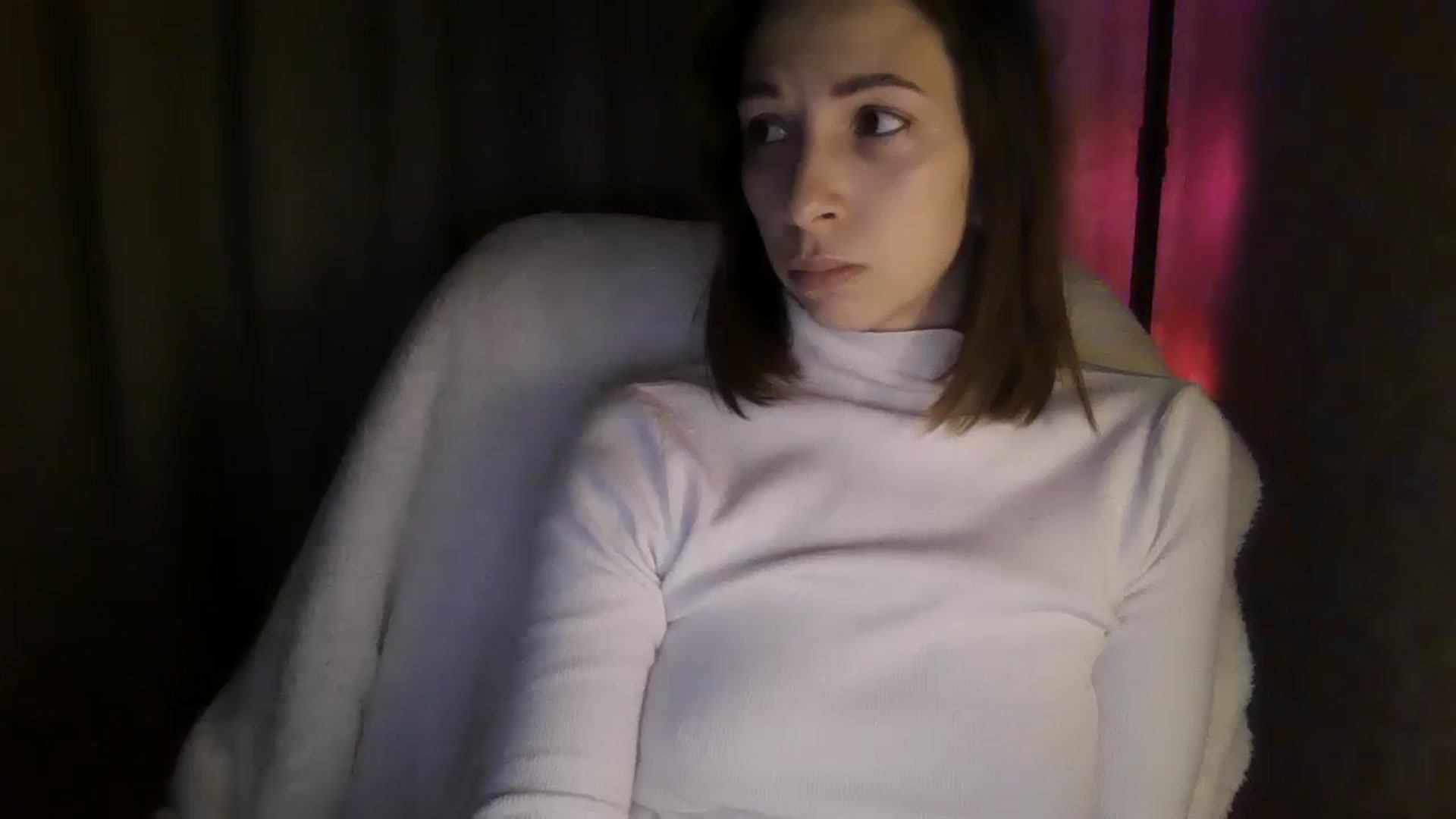 Gallery image thumbnail from Diana_Bloo's myfreecams stream on, 12/09/2025, 14:03 image 8 of 20