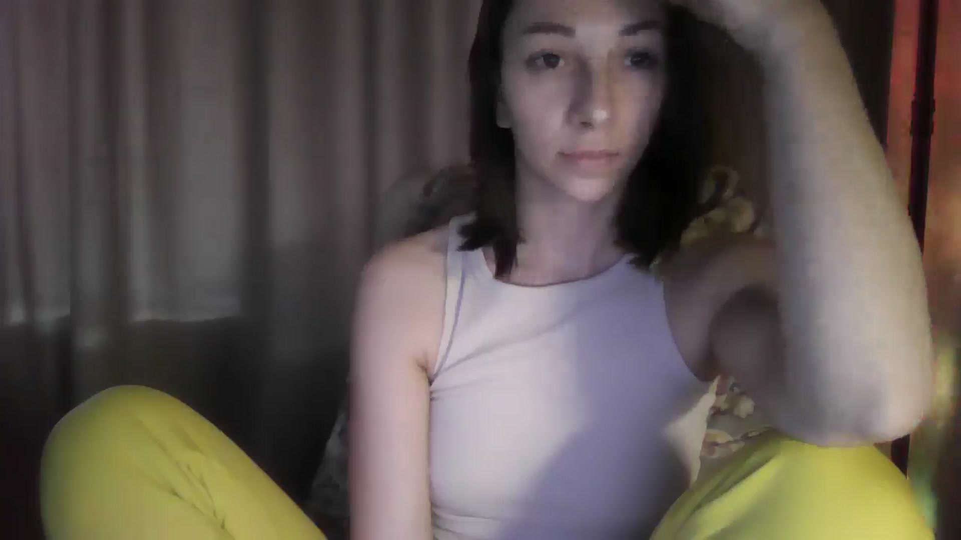 Gallery image thumbnail from Diana_Bloo's myfreecams stream on, 12/15/2025, 11:47 image 20 of 20
