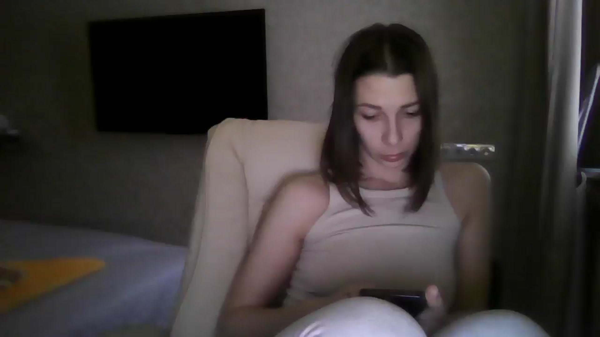 Gallery image thumbnail from Diana_Bloo's myfreecams stream on, 12/24/2025, 13:53 image 8 of 20