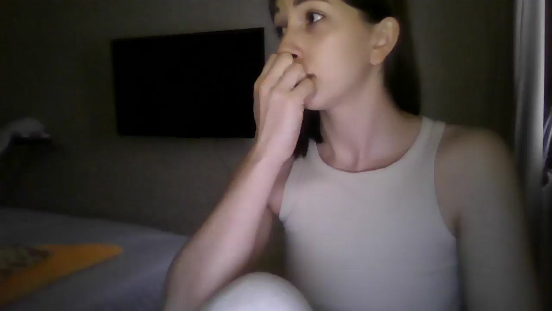 Gallery image thumbnail from Diana_Bloo's myfreecams stream on, 12/24/2025, 13:53 image 1 of 20
