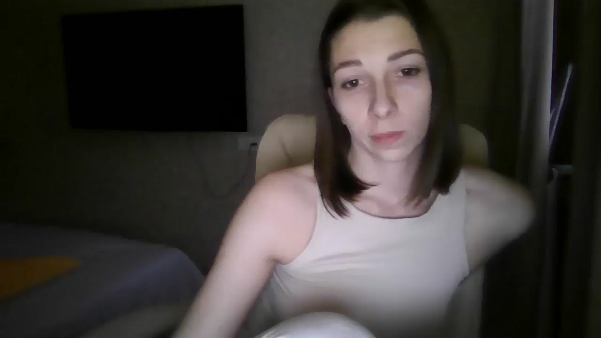 Gallery image thumbnail from Diana_Bloo's myfreecams stream on, 12/24/2025, 13:53 image 14 of 20