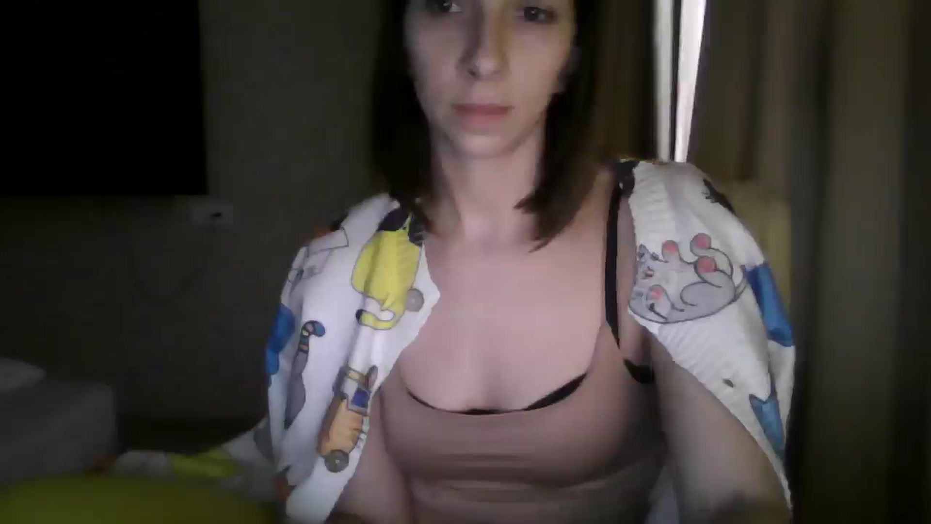 Gallery image thumbnail from Diana_Bloo's myfreecams stream on, 12/25/2025, 11:31 image 12 of 20