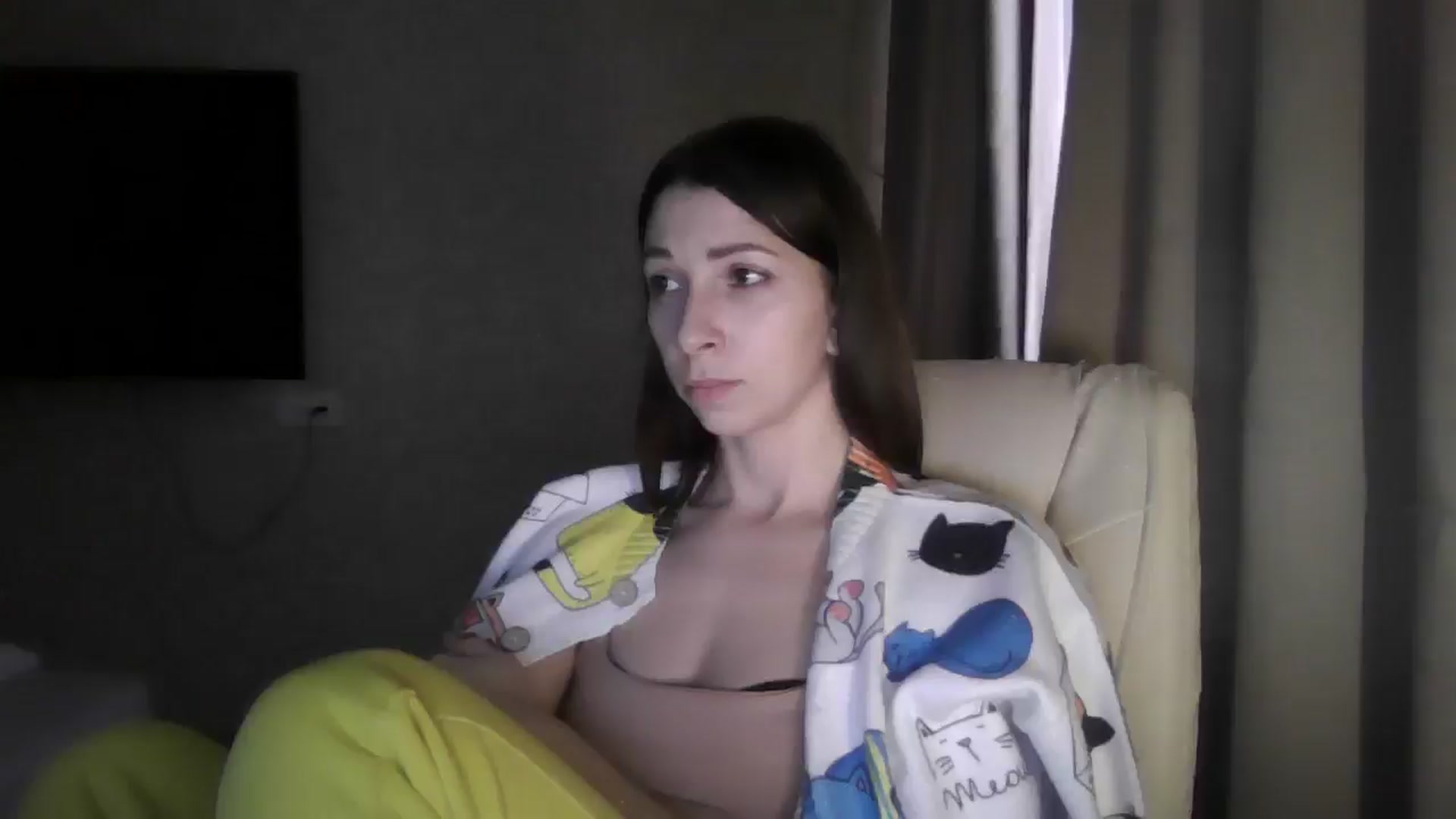 Gallery image thumbnail from Diana_Bloo's myfreecams stream on, 12/25/2025, 11:31 image 6 of 20