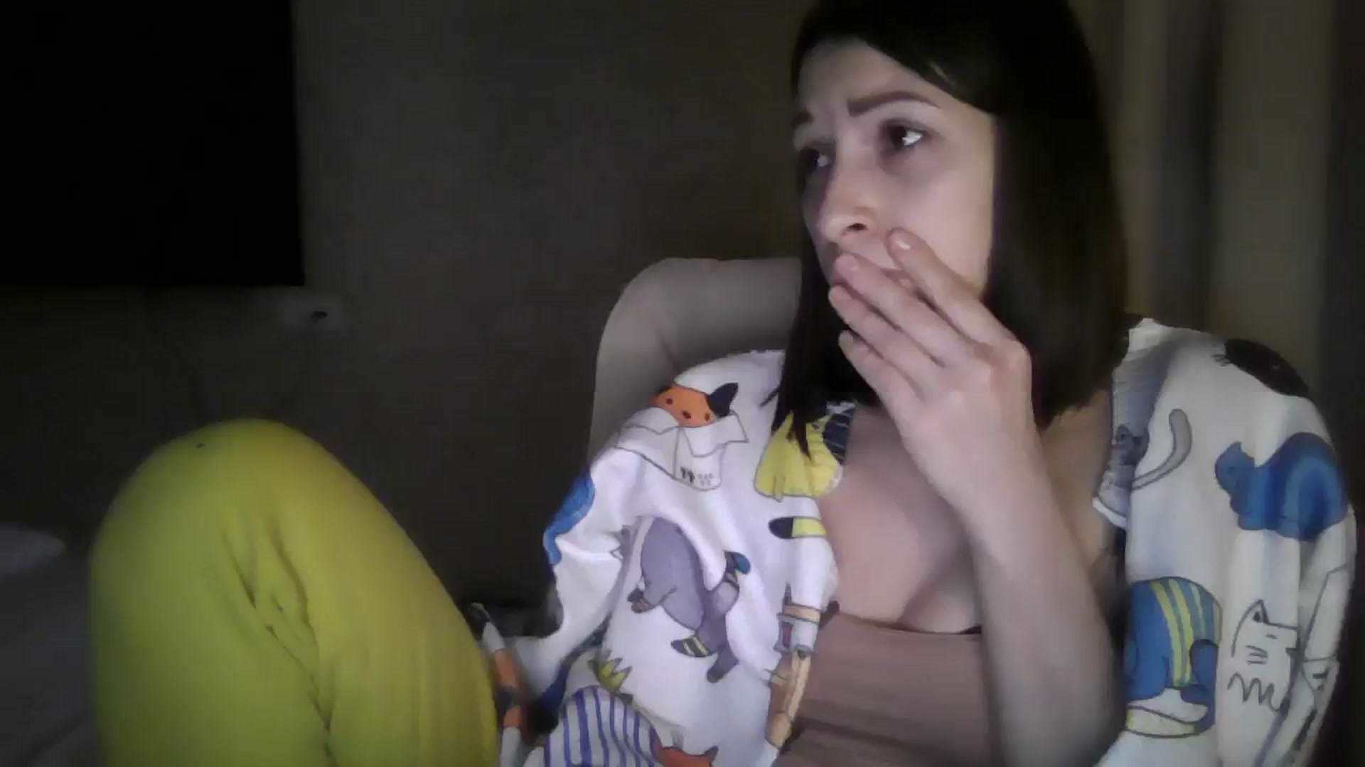 Gallery image thumbnail from Diana_Bloo's myfreecams stream on, 12/25/2025, 11:31 image 18 of 20