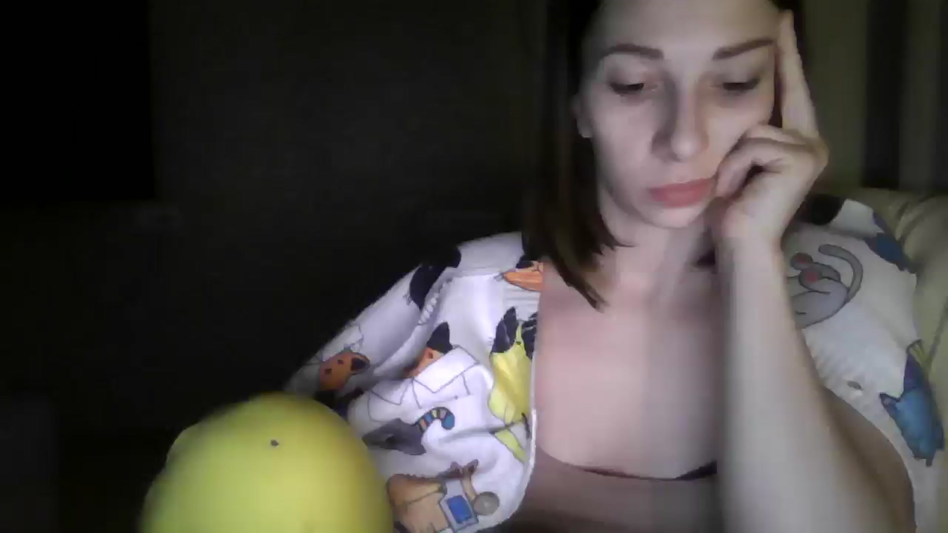 Gallery image thumbnail from Diana_Bloo's myfreecams stream on, 12/25/2025, 13:07 image 7 of 20